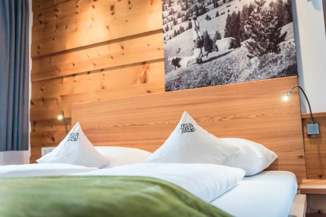 Pension Haus Tirol Laion Exteriör bild